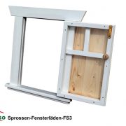 Sprossen-Fenster FS3 in Weiss -geöffnet